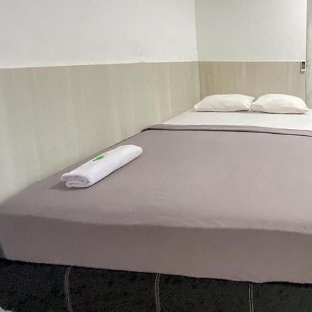 Hotel Giga Sidrap Rappang Екстериор снимка