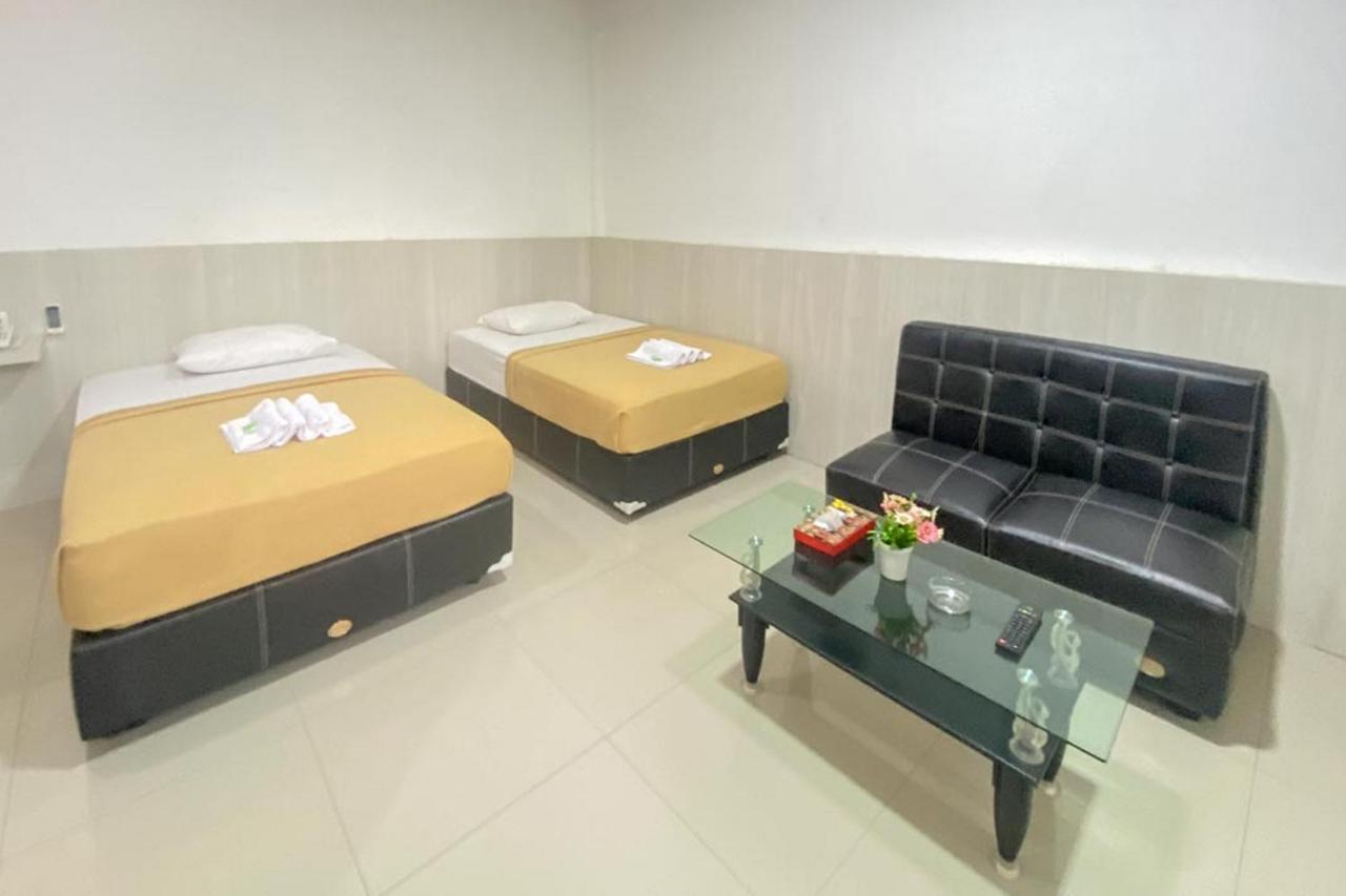 Hotel Giga Sidrap Rappang Екстериор снимка